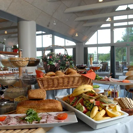 Sankt Helene Center Hotel 4*