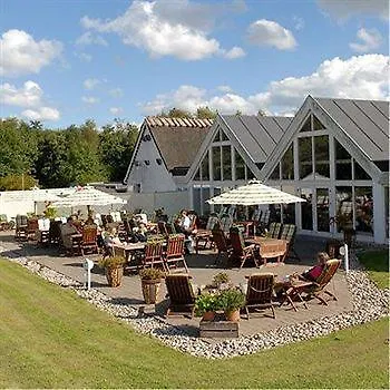 Sankt Helene Center 4*